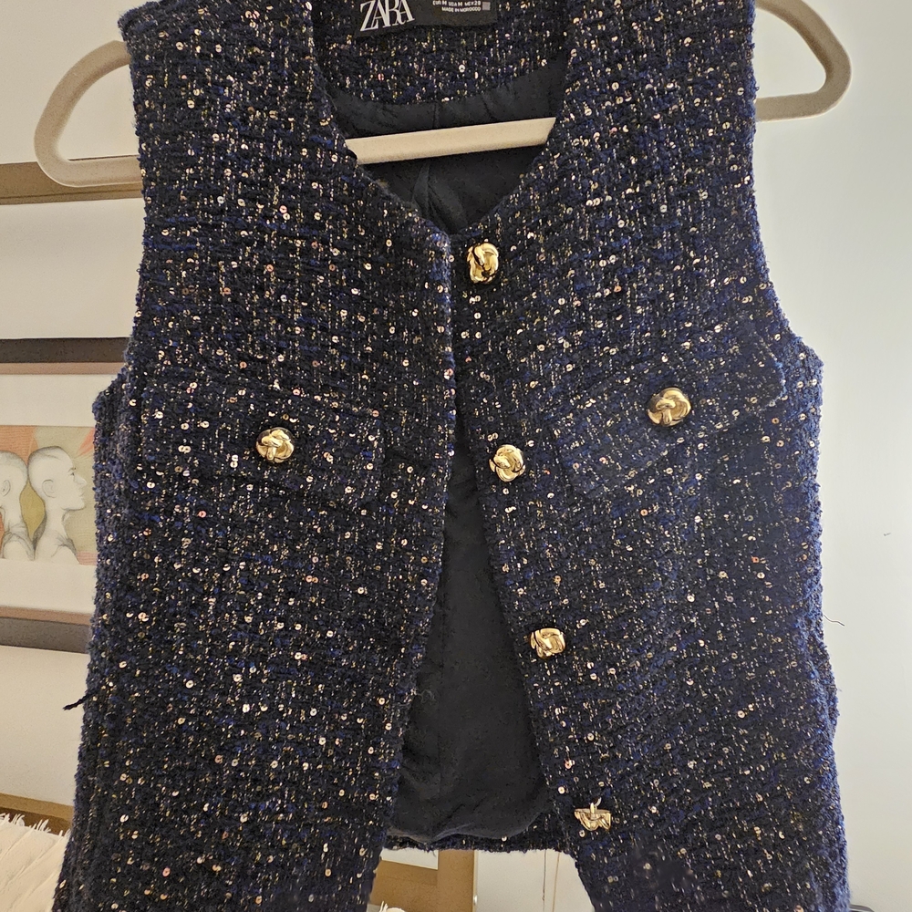 ✨ ZARA Blue & Gold Tweed Sleeveless Vest Top – Size Medium ✨ - Picture 4 of 6